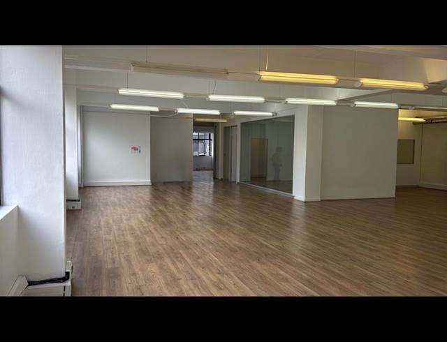 347M² BUILDING TO LET IN CAPE TOWN CITY CENTRE